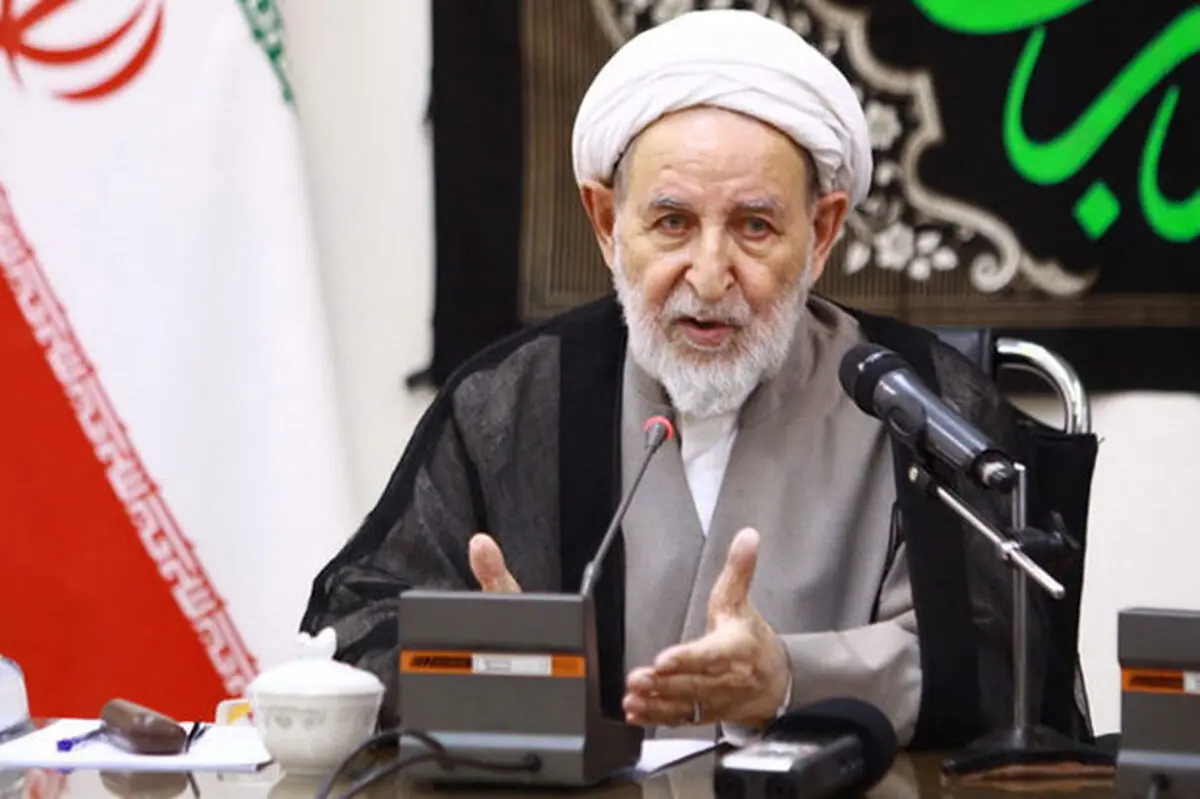 آیت الله یزدی مجددا به عنوان رئیس جامعه مدرسین حوزه انتخاب شد