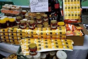 بیش از 2 تن عسل تقلبی در شرق تهران کشف شد