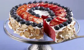 تارت هندوانه و بادام؛ دسری شیک برای پذیرایی بهاری