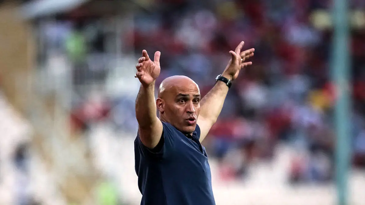 منصوریان: به بازیکنانم گفتم دو رکعت نماز شکر بخوانند