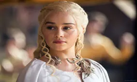 لباس عجیب ستاره «بازی تاج و تخت»‌+عکس