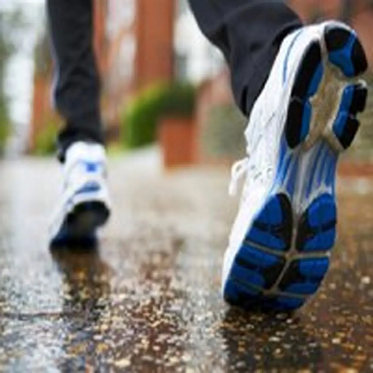 برای ورزش کردن چه کفشی مناسب است؟