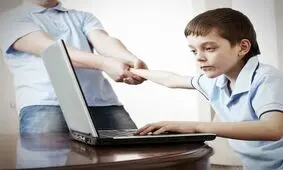 انگلیس از کودکان در فضای آنلاین محافظت می کند