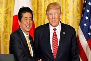 سفیر آمریکا در ژاپن: ترامپ و آبه بر سر توقف خرید نفت از ایران توافق کردند
