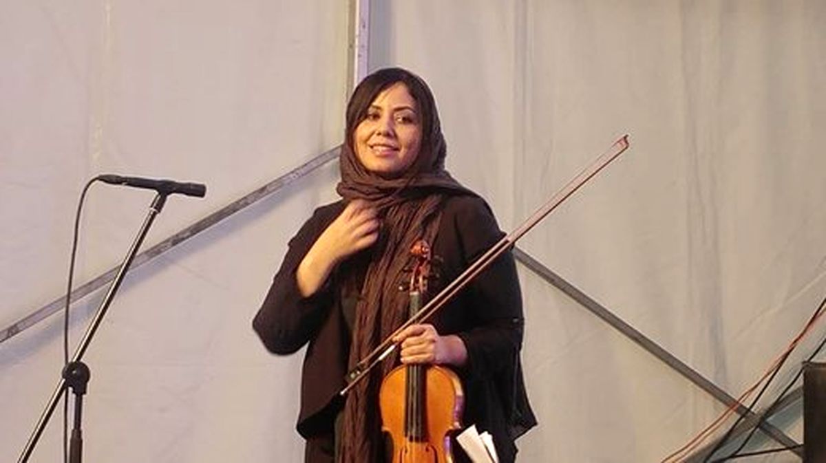 دختری که موسیقی ۱۱ فیلم را در گذر سینما اجرا کرد