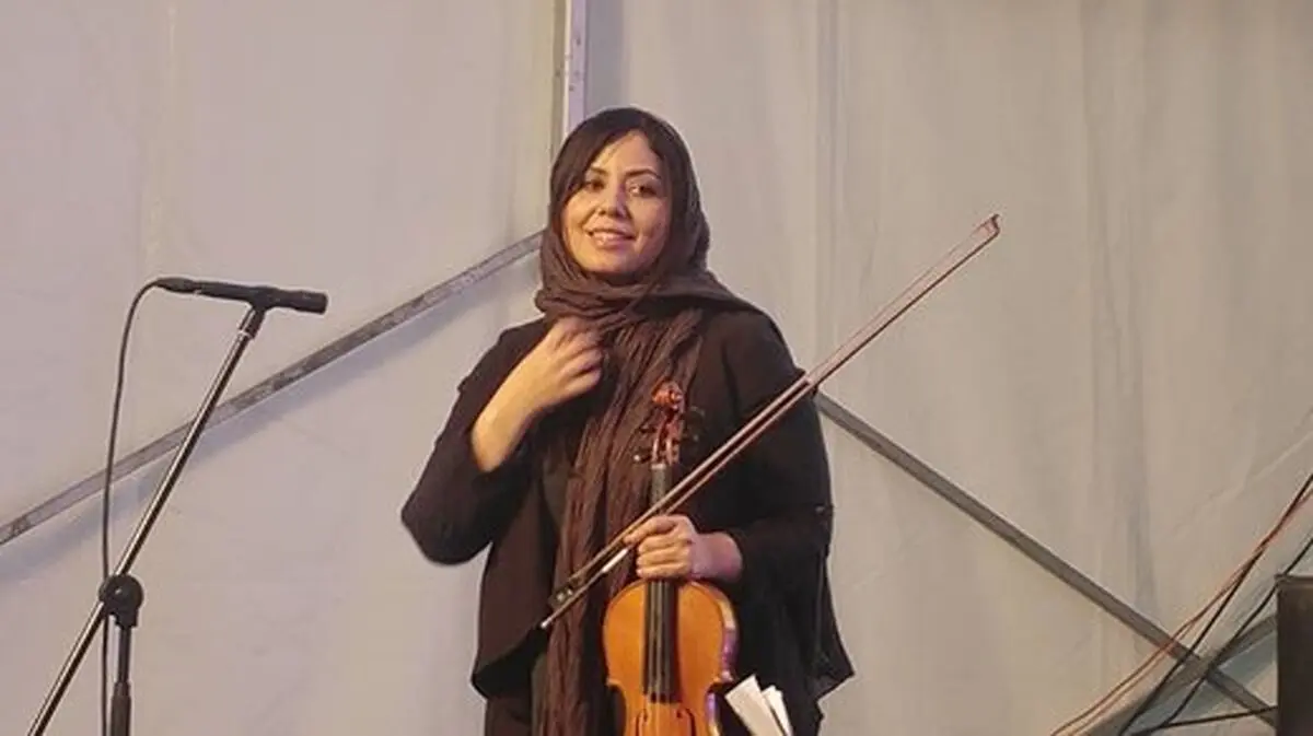 دختری که موسیقی ۱۱ فیلم را در گذر سینما اجرا کرد