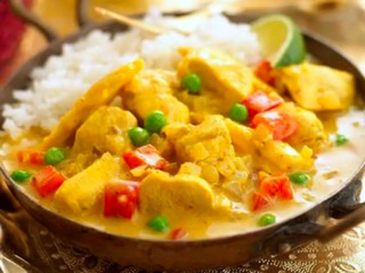 خوراک مرغ میوه‌ای + دستور تهیه