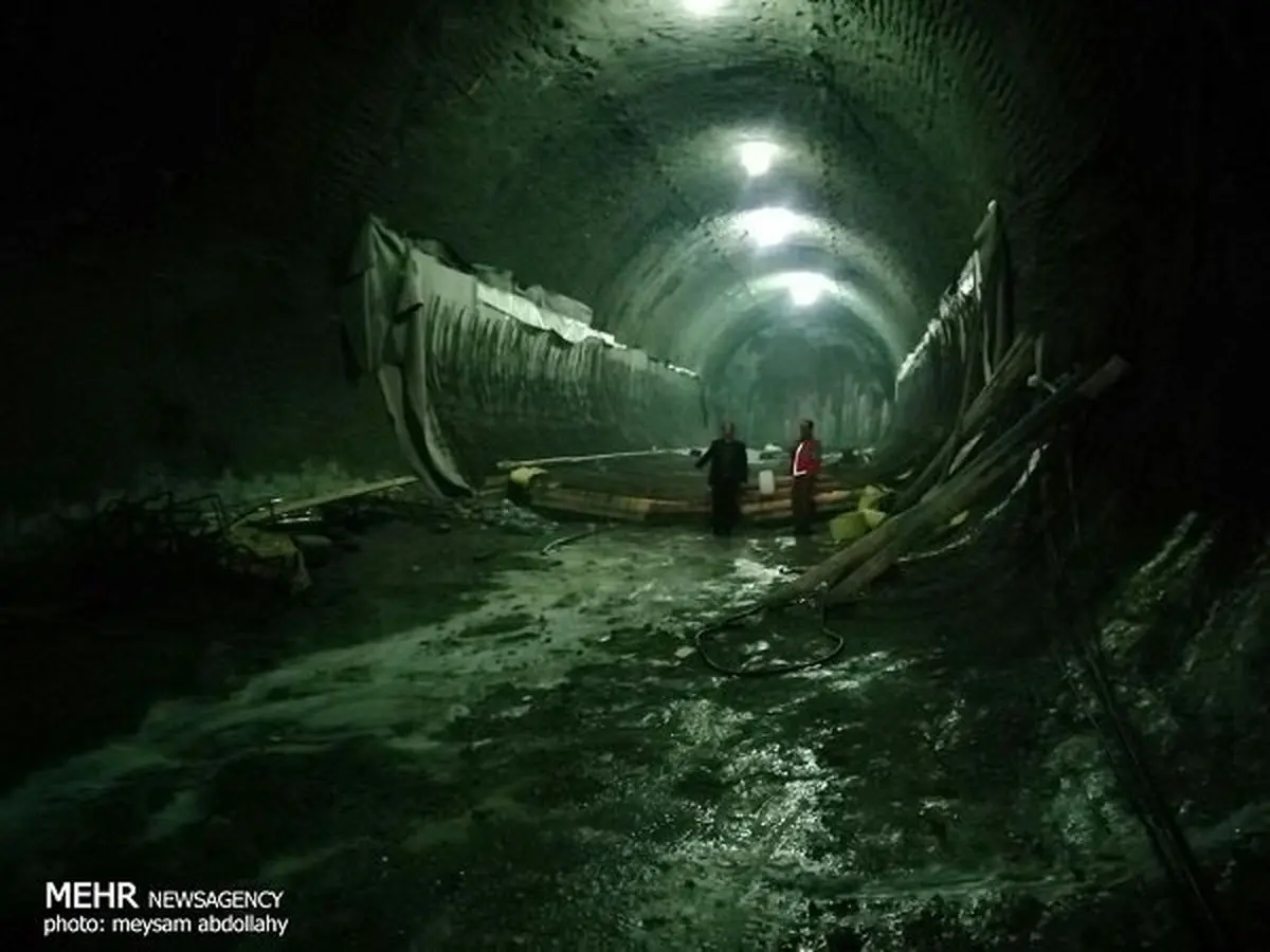 روی خوش شهردار به قطار شهری /شورایی‌ها کماکان مخالف هستند