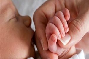 عوارض دستکاری کردن تاریخ تولد نوزاد
