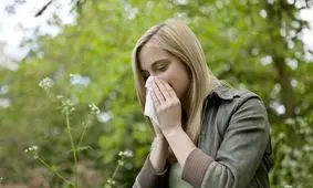 تب یونجه چیست؟ + علل، علائم و روش‌های درمان و جلوگیری از آن