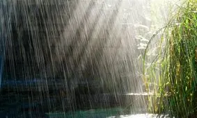 وزش باد شدید و رگبارهای موقتی استان خراسان رضوی را دربر می‌گیرد