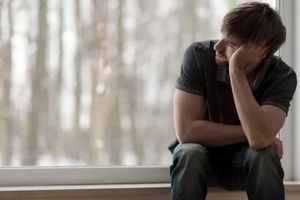 افسردگی در مردان؛ علت، علائم و راه‌های درمان