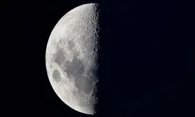 آیا نیمه پنهان ماه تاریک است؟