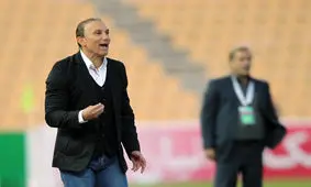 درخشان: قلعه نویی شایسته این شعارها نبود