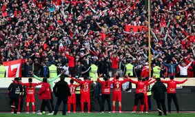 تدبیر عجیب پرسپولیسی‌ها برای رو در رو نشدن با مردم در فرودگاه تبریز!