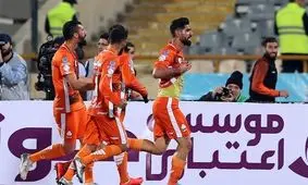 برتری سایپا در خانه ذوب‌آهن/ شاگردان دایی ترمز شاگردان علی‌ منصوریان را کشیدند