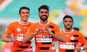 هافبک تیم فوتبال سایپا:من هم می روم!