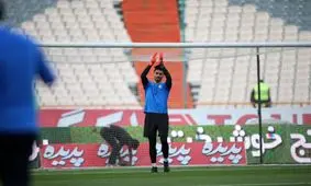 گزارش تصویری اختصاصی گرم کردن دو تیم استقلال تهران - استقلال خوزستان