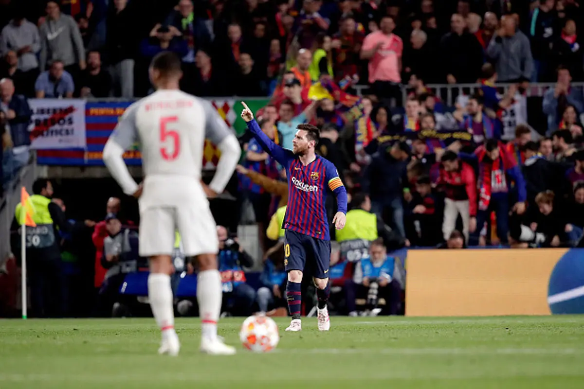 ویدال: مسی متعلق به این سیاره نیست