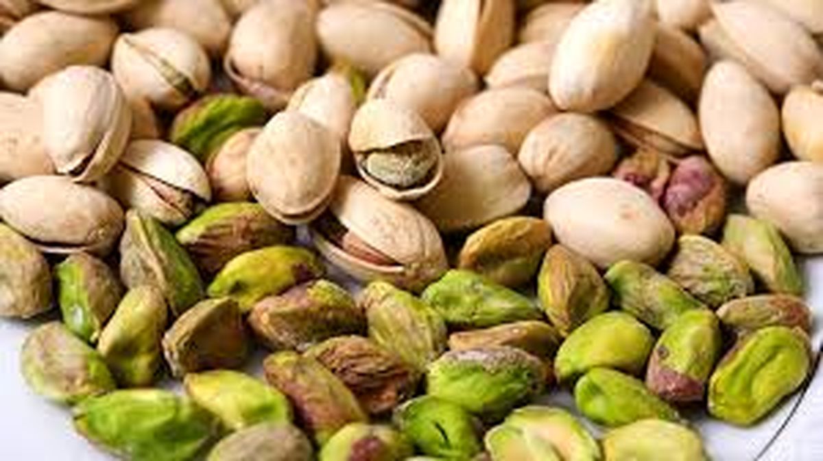 راننده کامیون ٢٢ تن پسته را ٥٠٠میلیون تومان فروخت