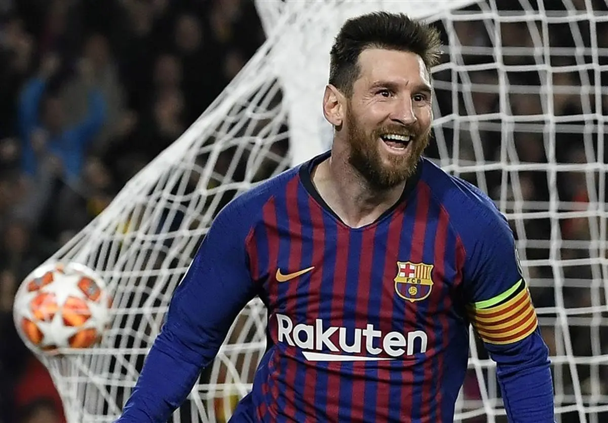 مسی به رکورد رونالدو رسید