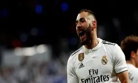 تیم منتخب ماه آپریل لالیگا/بنزما بازیکن برتر ماه