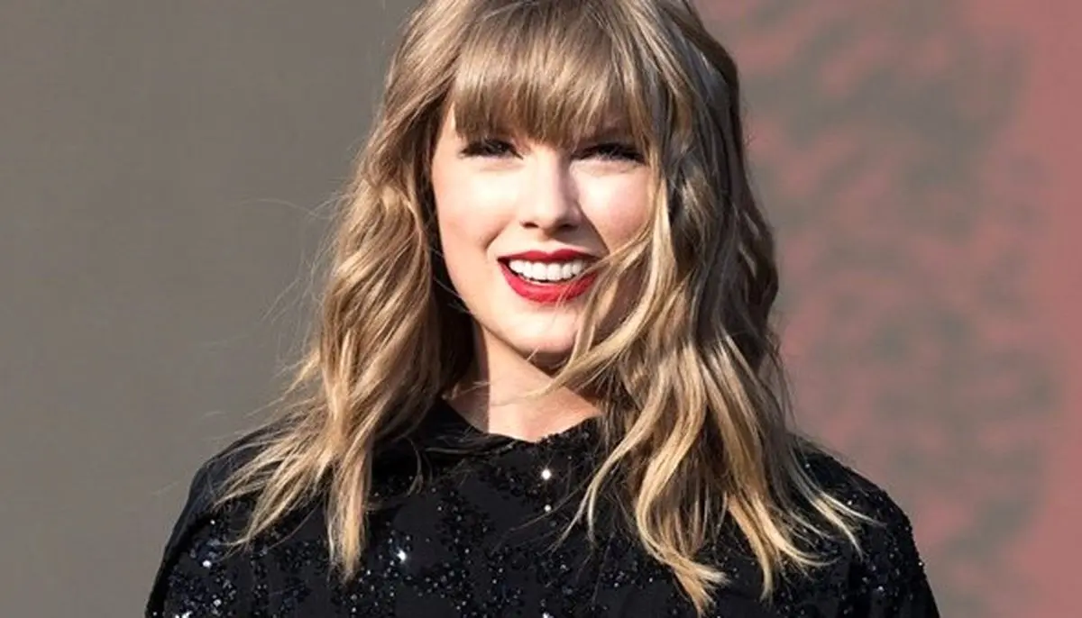 رکوردشکنی تیلور سوئیفت در بیلبوردِ لاس وگاس