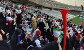 حضور زنان در آزادی به تعویق افتاد