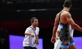 رنگرز مربی سال کشتی فرنگی آسیا شد/ عنوان برترین فدراسیون کشتی به ژاپن رسید

