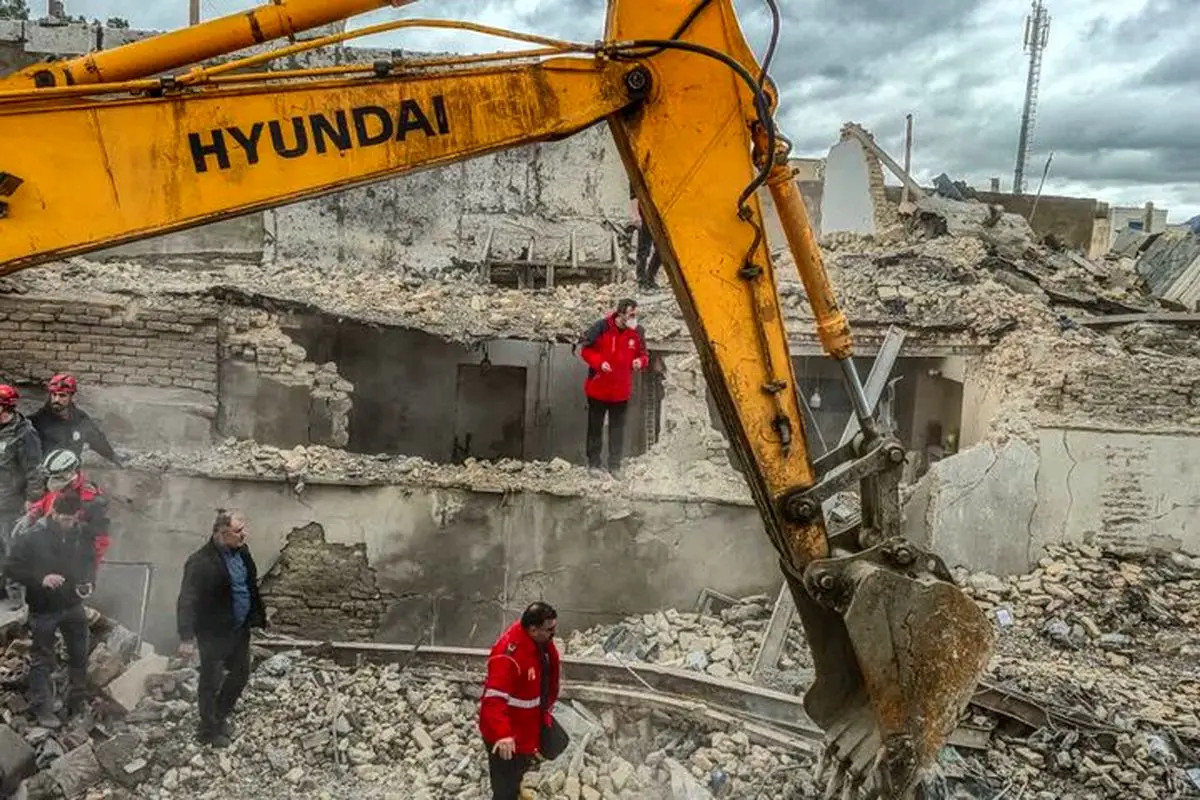 سلیمانی:شمار شهدای حمله موشکی به منازل مسکونی در کرمانشاه به ۸ نفر رسید
