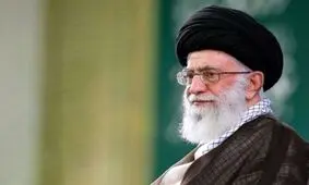 تصویری از لحظه ورود رهبر انقلاب به حسینیه امام خمینی (ره)