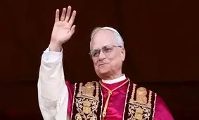 سابقه حضور پاپ جدید در میادین ورزشی!/ ویدئو

