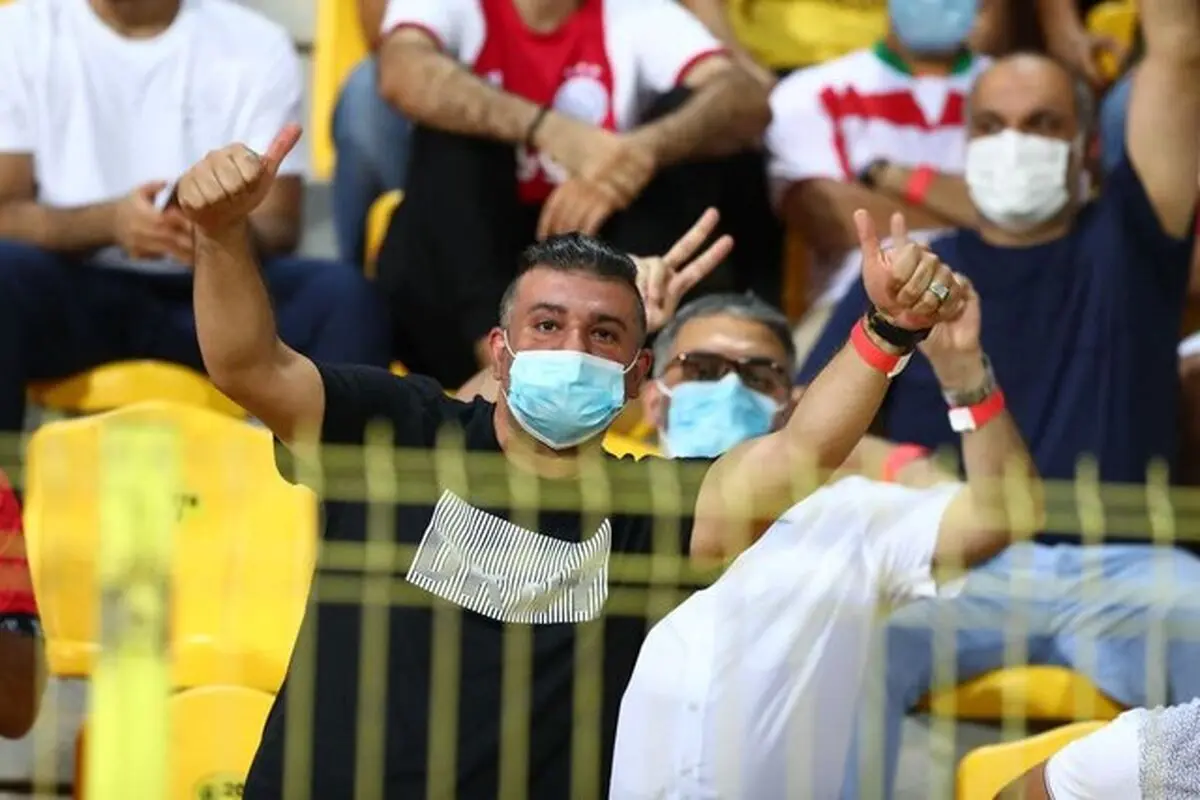 محرومیت حضور تماشاگران در بازی فجرسپاسی و پرسپولیس

