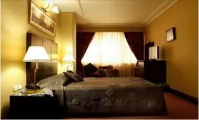 بازارهای مشهد نزدیک هتل جواد