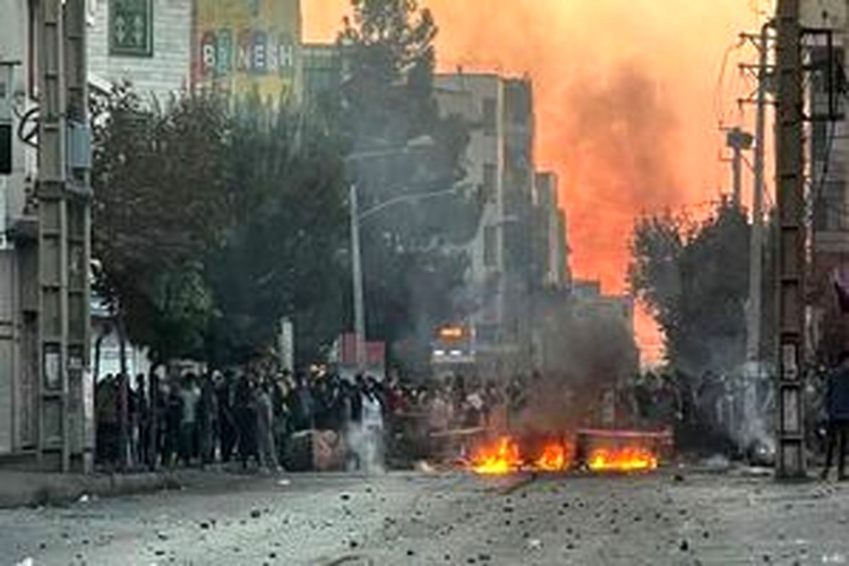 انتشار دستورالعمل جدید اغتشاشات از سوی سازمان سیا/ چرا آمریکاییها مانیفست آشوب را تنها به زبان انگلیسی منتشر کردند؟