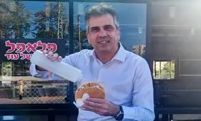 فلافل خوری جنجالی وزیر خارجه اسرائیل

