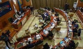 اعضای شورای شهر تهران معترض به توهین های باند زاکانی؛ شهردار باید پاسخ‌گوی موضوعات شورا باشد