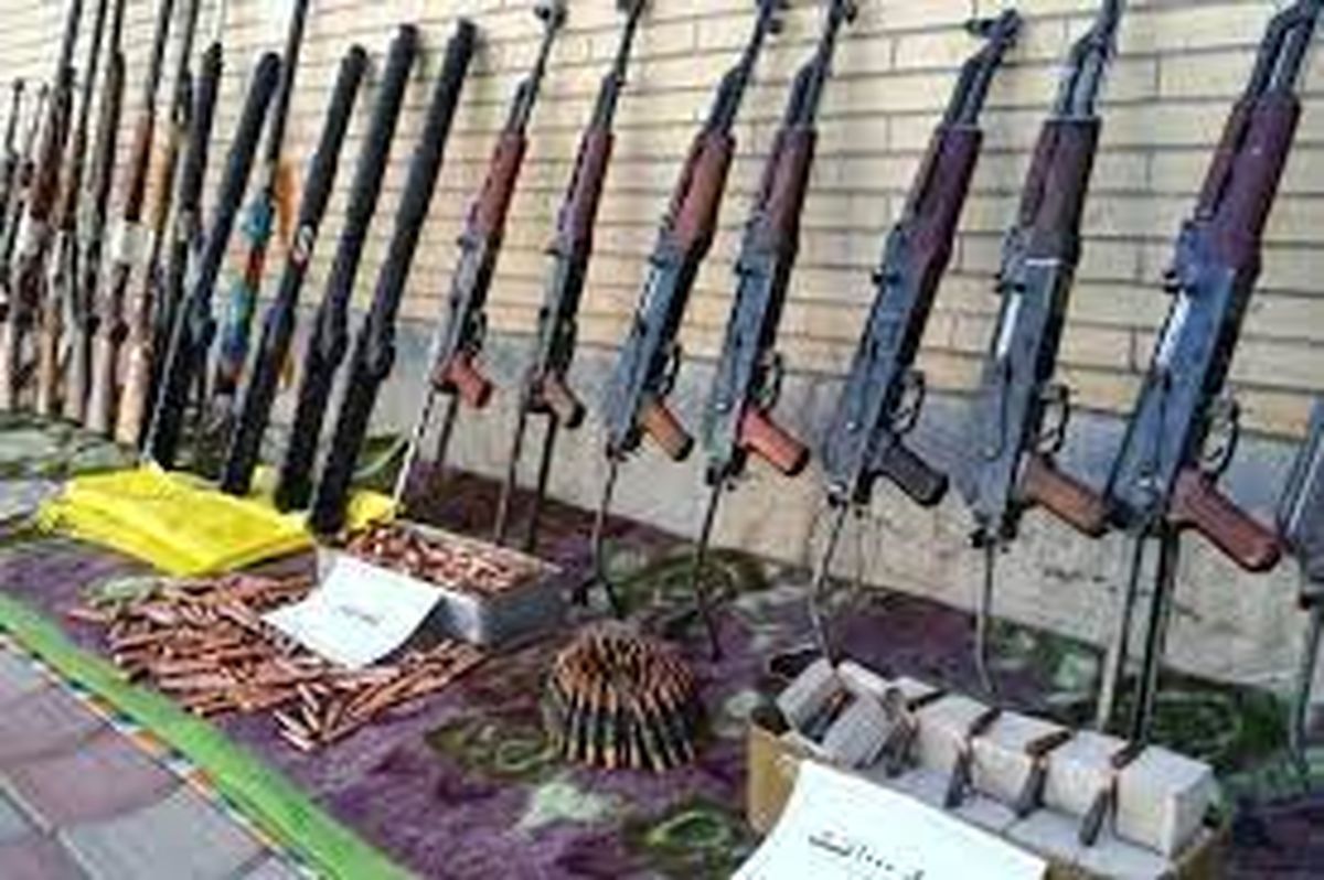 کشف انبار بزرگ اسلحه و مهمات در جنوب کرمان 