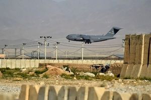 واکنش شدید طالبان افغانستان علیه ادعای ترامپ برای کنترل بر پایگاه بگرام

