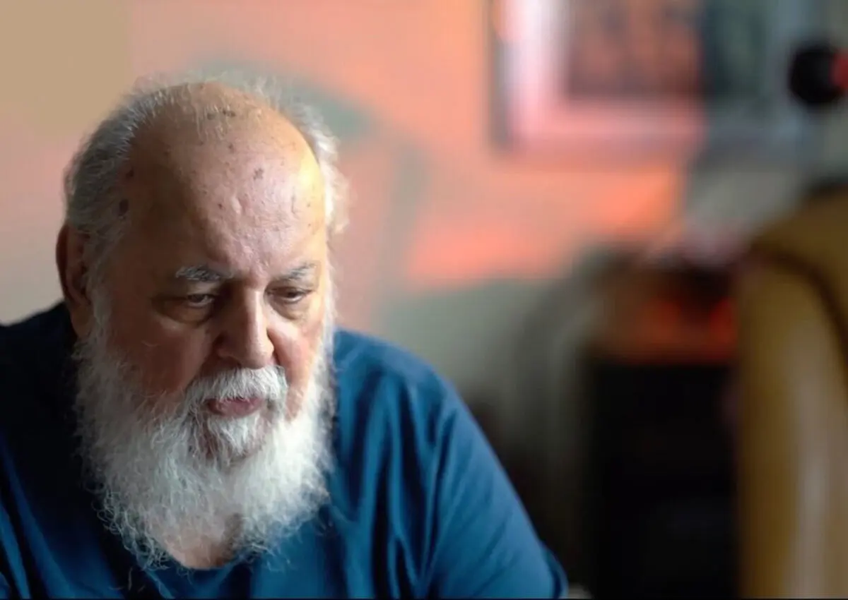 چرا طرفداران رضا پهلوی به هوشنگ ابتهاج حمله کردند؟

