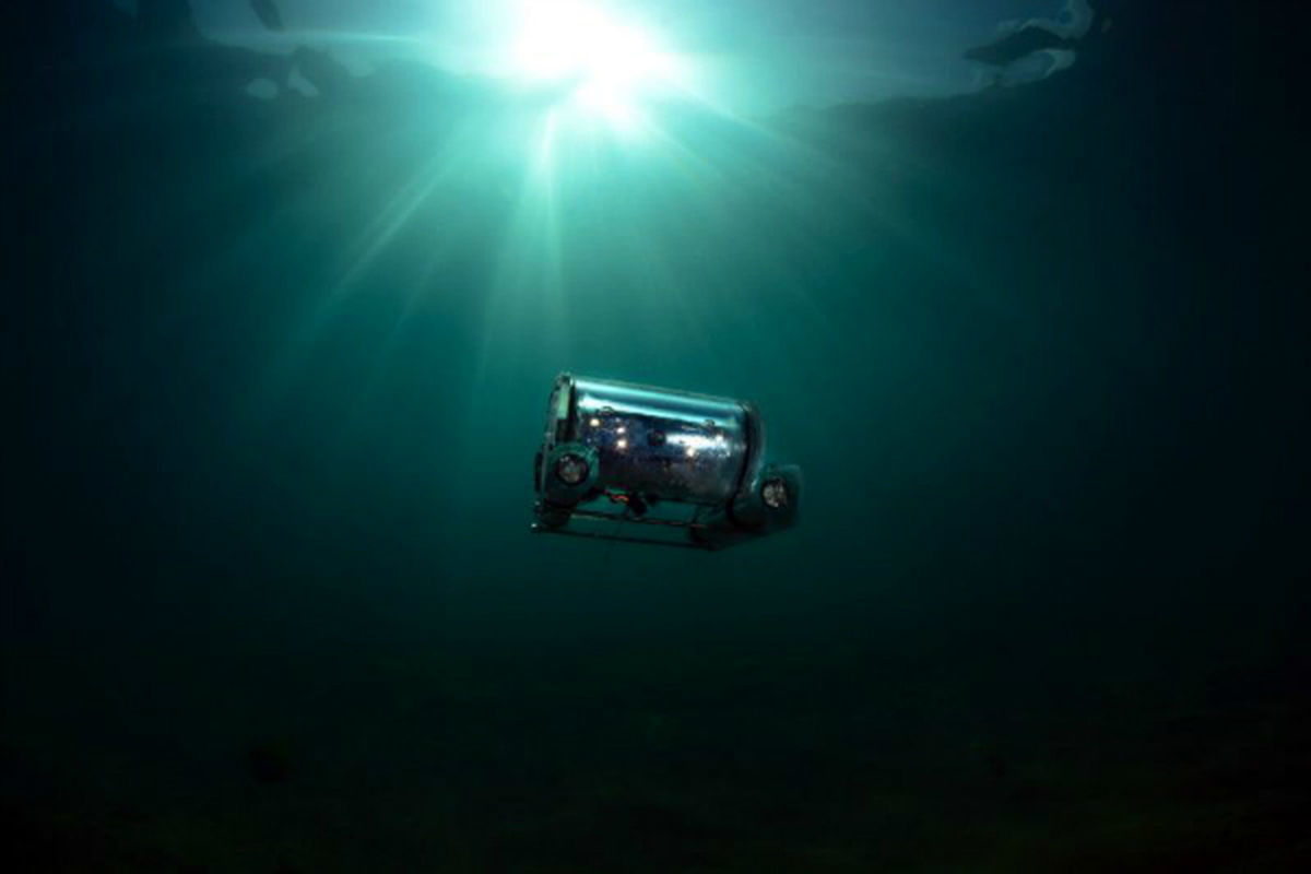شارژ باتری ربات های زیر دریایی با فضله ماهی ها