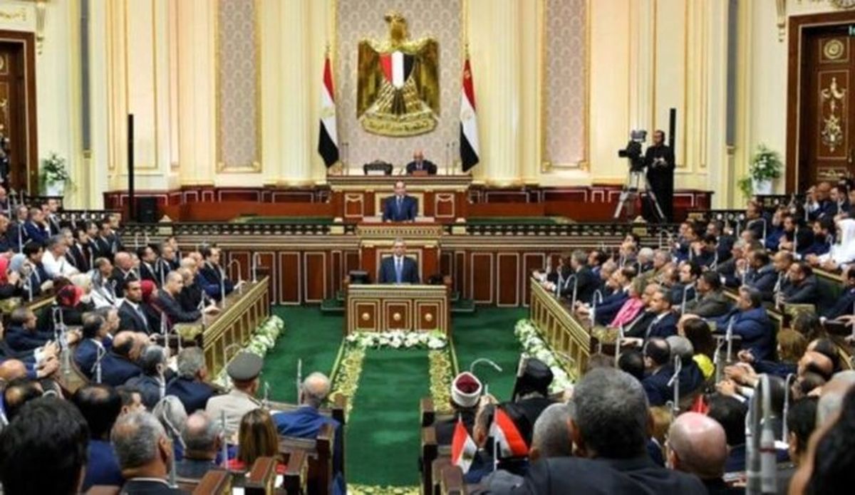 موافقت پارلمان مصر با اعلام وضعیت فوق العاده