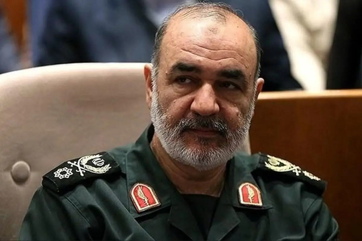 سرلشکر سلامی درگذشت والده حسن طهرانی مقدم را تسلیت گفت
