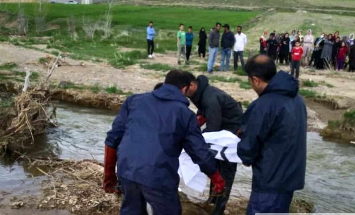 جسد مرد جوان داخل رودخانه ای در همدان کشف شد