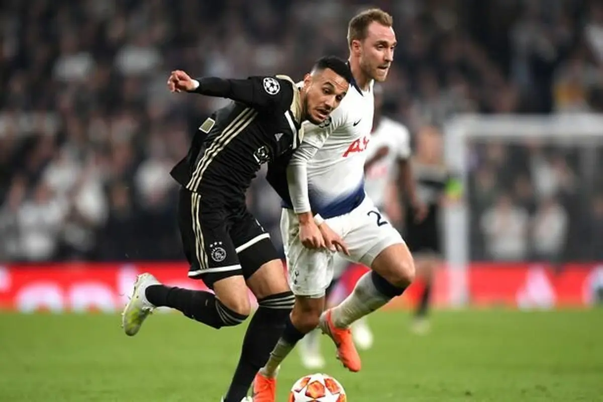 نگرانی باشگاه آژاکس از روزه گرفتن زیش و مزراوی