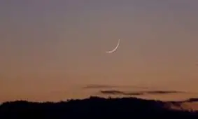 هلال ماه مبارک رمضان رؤیت نشد/آیت الله خامنه‌ای و آیت الله سیستانی سه شنبه را اول ماه مبارک رمضان اعلام کردند