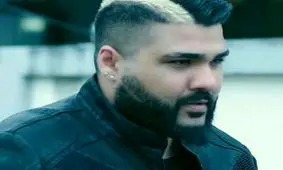 چرا دانش‌آموزان مان ساسی مانکن را به حامدزمانی ترجیح می‌دهند؟