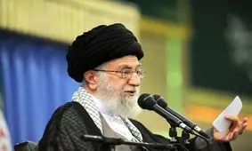 رهبر انقلاب: ملت ایران قدر انقلاب را دانست به استکبار اعتماد نکرد و پیشرفت کرد