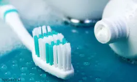 آیا مسواک زدن در طول روز روزه را باطل می کند؟+ویدئو