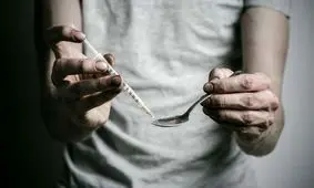 تاثیر فضای مجازی بر پیشگیری از اعتیاد